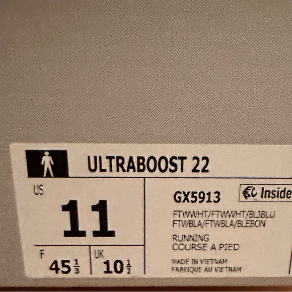 Brand New Adidas UltraBoost 22, Men’s size 11 - Picture 4 of 4